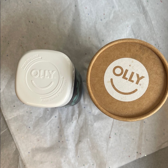 OLLY Joy Jar Gift, Refillable Glass Container, Limited Edition 2022 - Picture 2 of 4